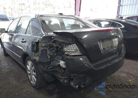 2006 Honda Accord 3.0 Ex из США, поврежденный, VIN 1HGCM66556A060397